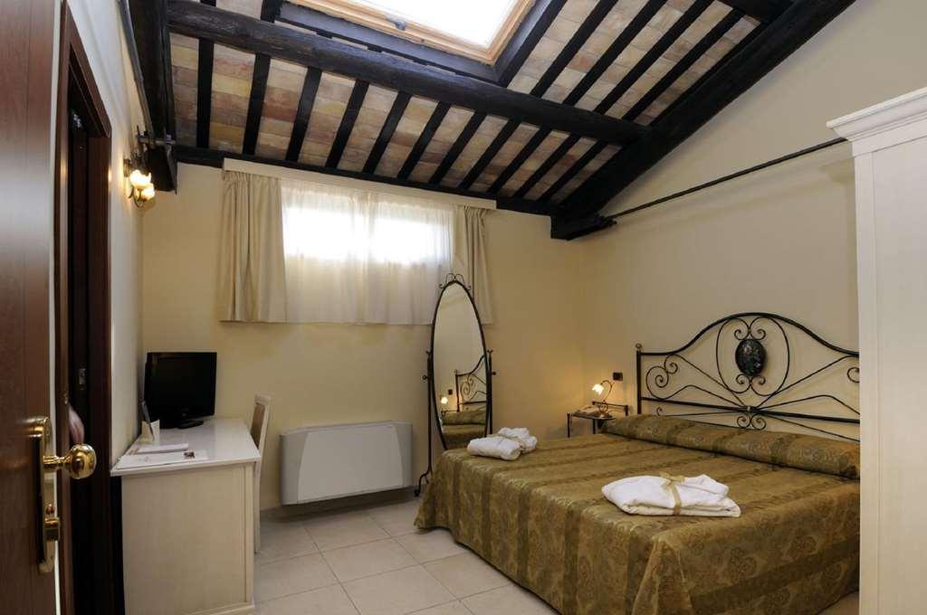 Hotel Villa Fiorita Джулианова Номер фото