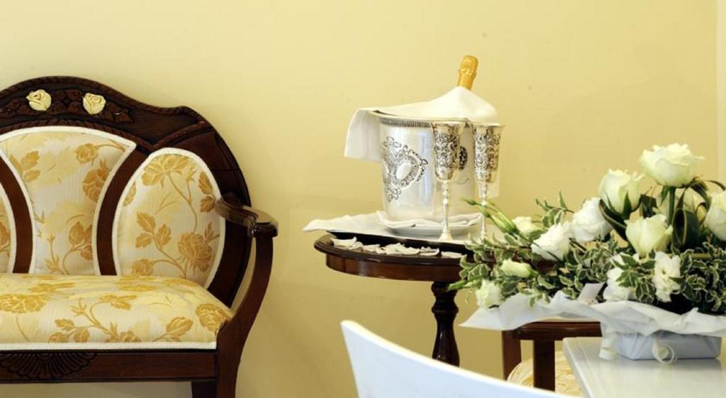 Hotel Villa Fiorita Джулианова Экстерьер фото