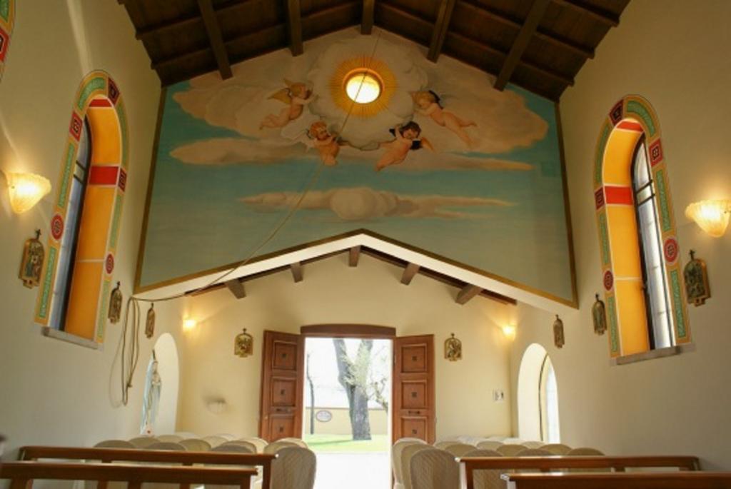 Hotel Villa Fiorita Джулианова Экстерьер фото